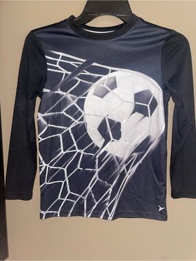 Old Navy Active Go Dry Kids Black Soccer Graphic Long-Sleeve Top sz 8